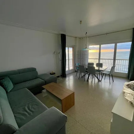 Waterfront Close Casino Apartamento Menton