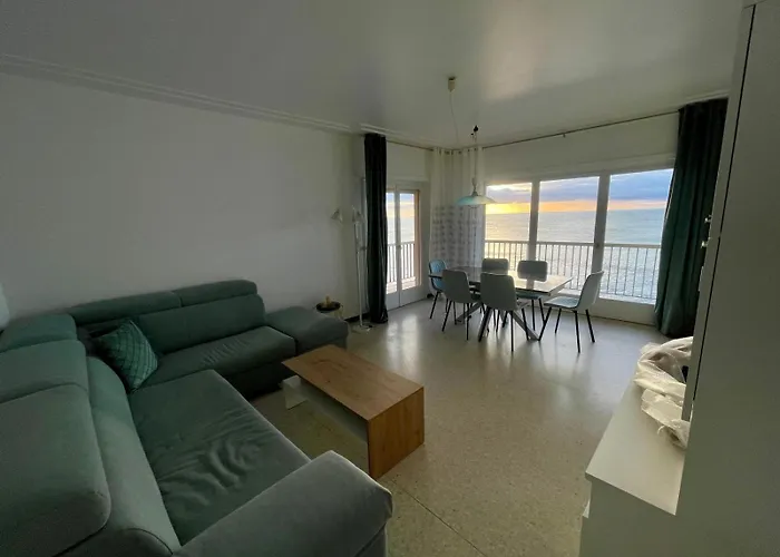 Waterfront Close Casino Apartmán Menton